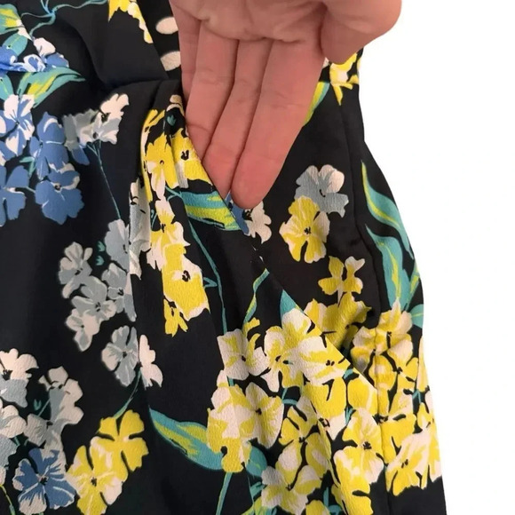 Slate & Willow Yellow Mixed-Media Floral Polka Dot Faux-Wrap Sheath V-neck 12 - Picture 11 of 16